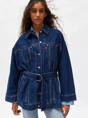 nwt LEVI'S Premium Belted Oversized Dolman Trucker Jacket in Dark Blue Denim (M)